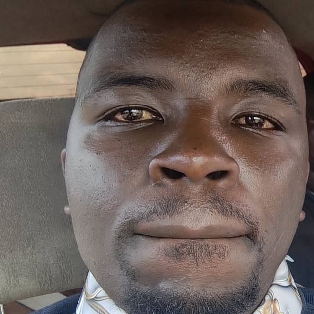Tyzon otieno, Electricians