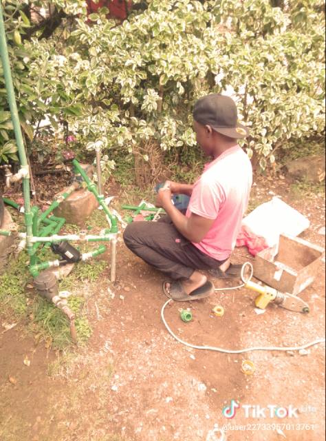 Kevin Ouma odongo, Plumbers