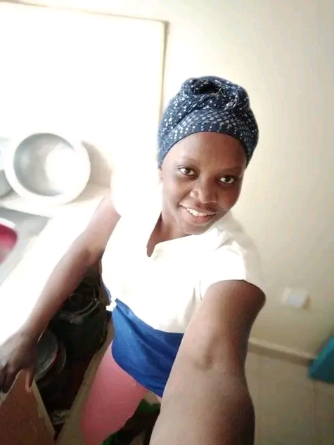 Metrine Wandei, Cleaners